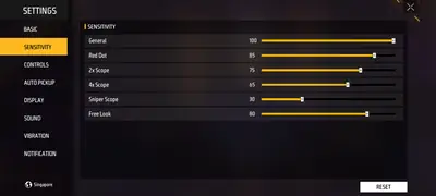 Free Fire sensitivity settings screen with sliders